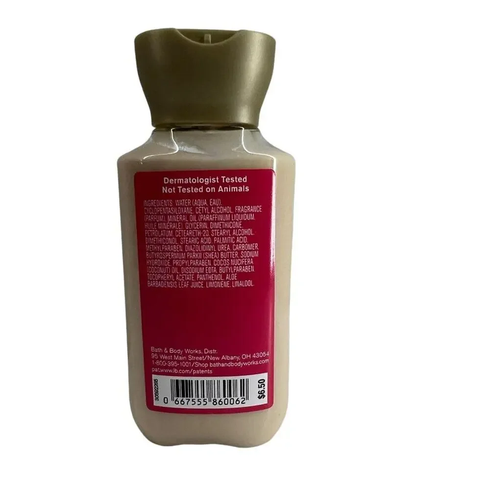 Bath and Body Strawberry Pound Cake Gift Set Shower Gel Mist Body Lotion
